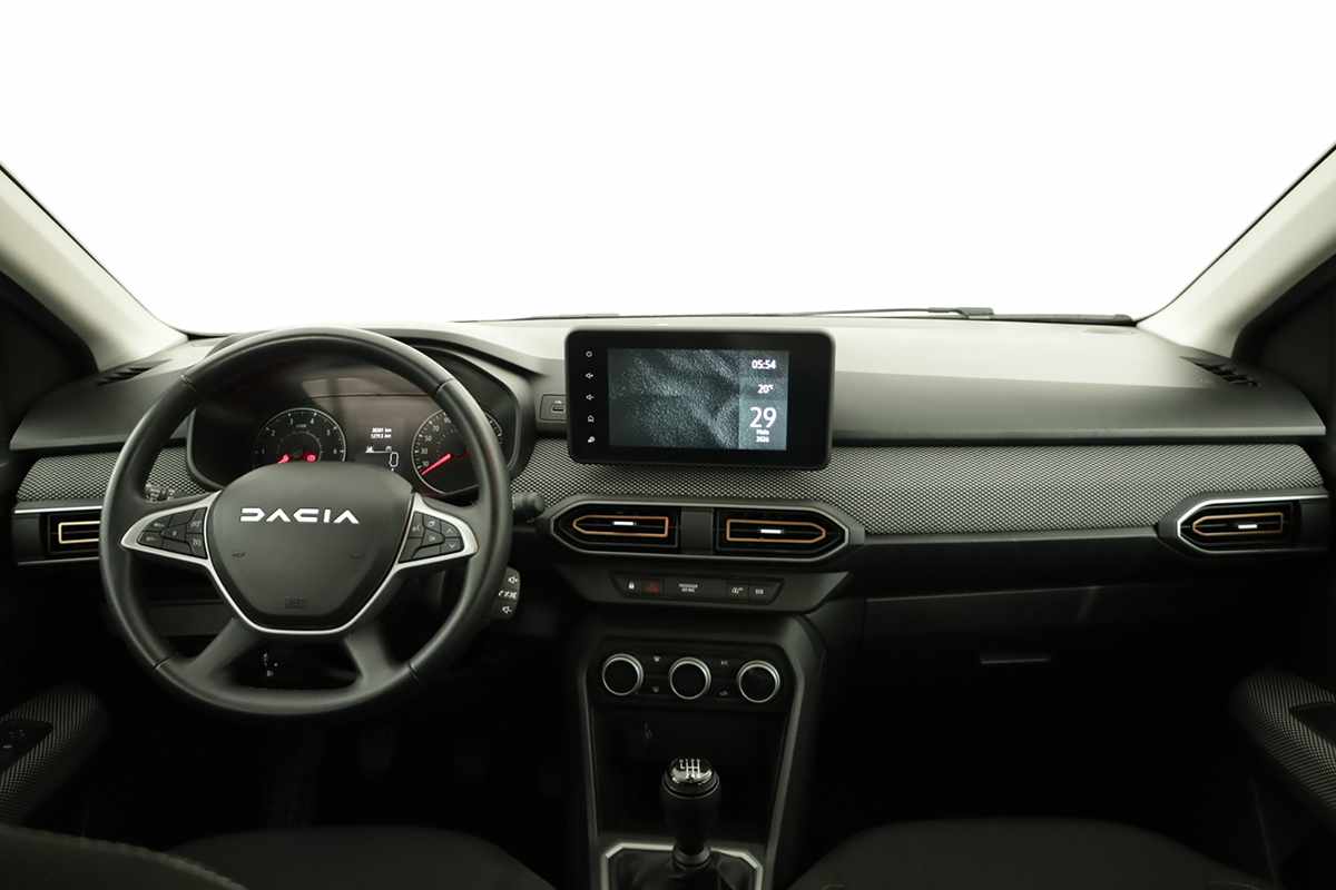 dacia-sandero-2024-gasolina-999cc