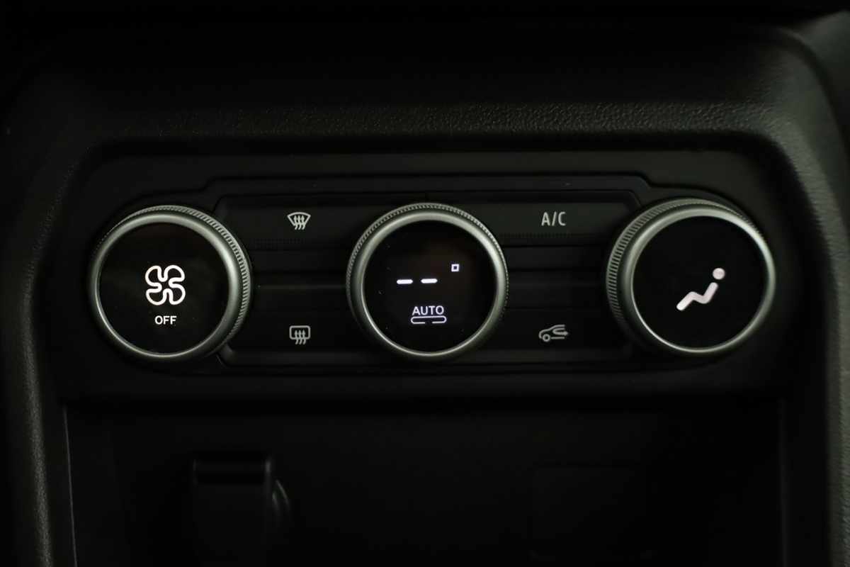 dacia-sandero-2024-gasolina-999cc