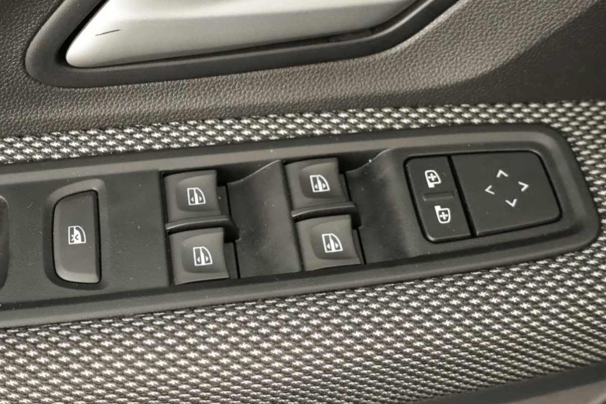 dacia-sandero-2024-gasolina-999cc
