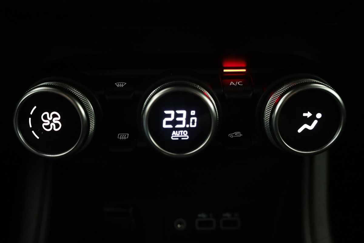 renault-captur-2024-gpl-999cc