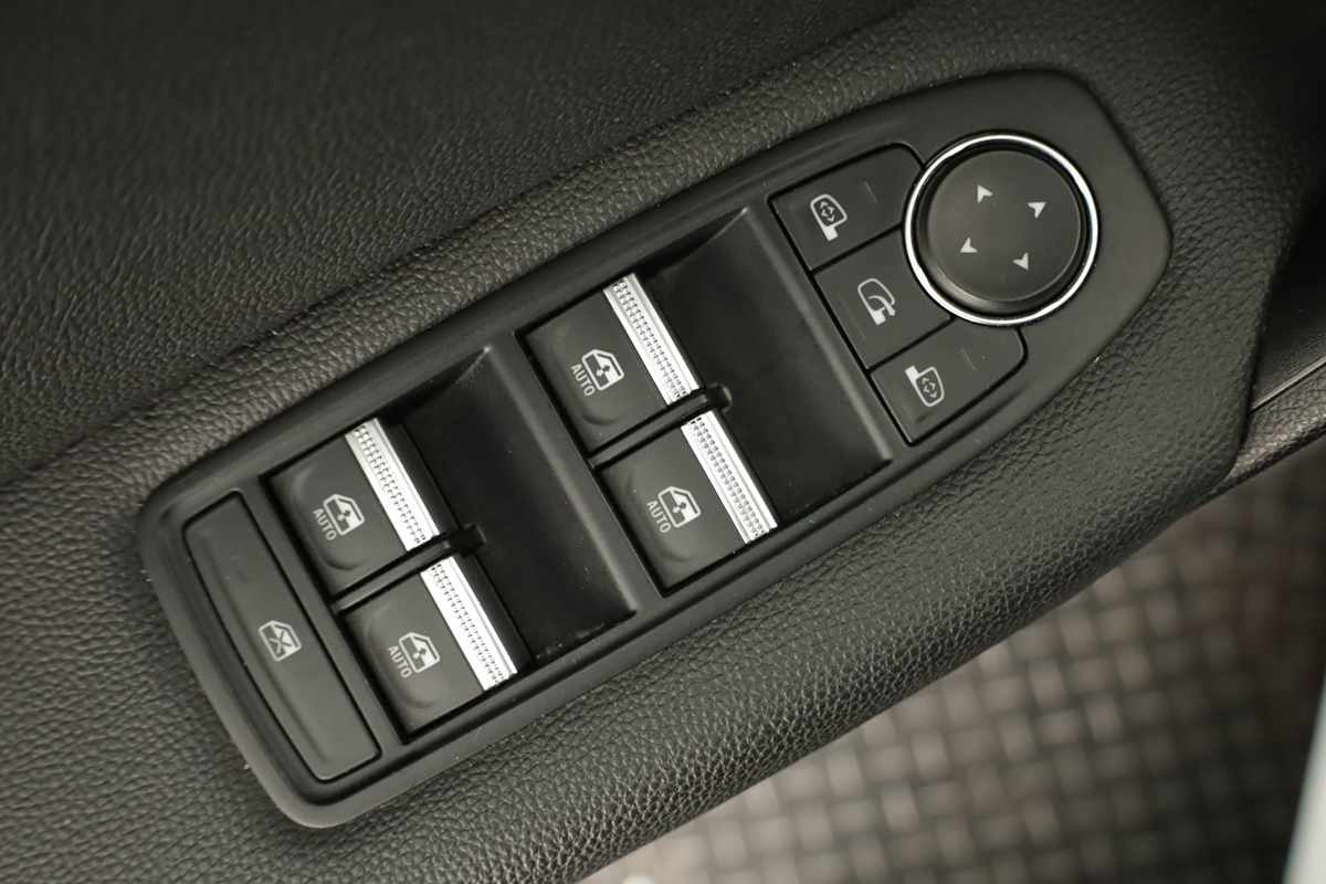 renault-captur-2023-gpl-999cc