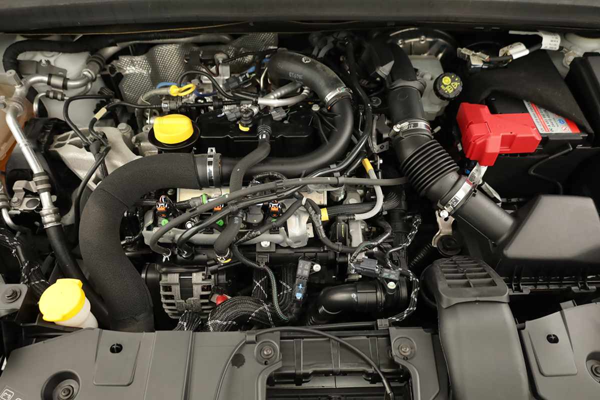 renault-captur-2023-gpl-999cc