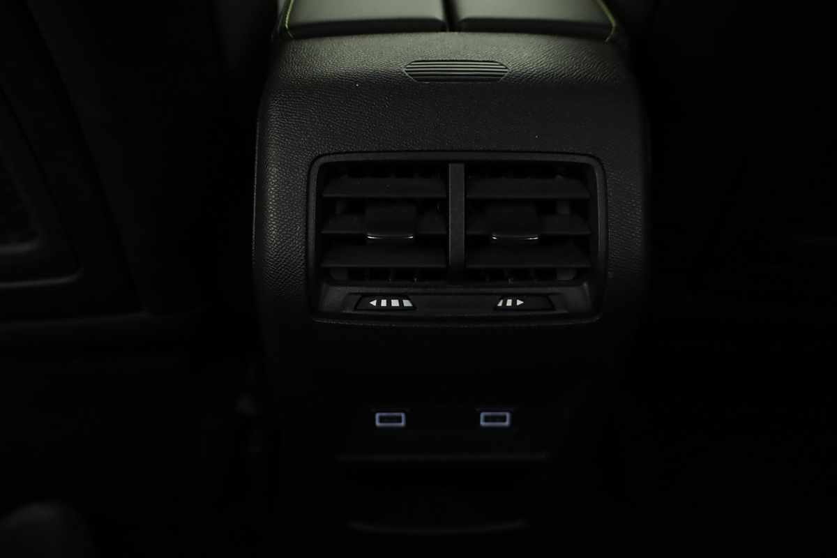 peugeot-308-2024-gasolina-1199cc