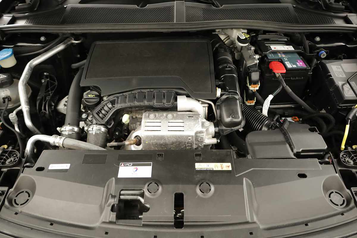 peugeot-308-2024-gasolina-1199cc