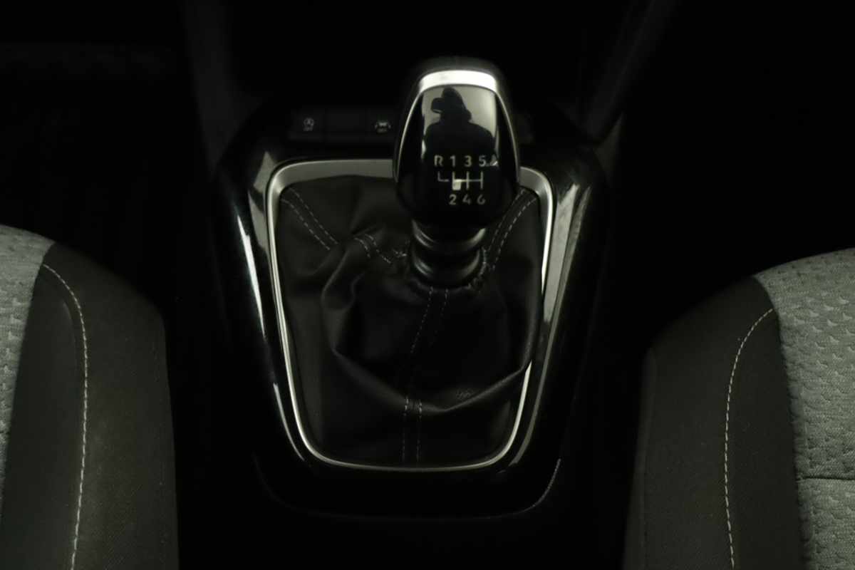 opel-corsa-2024-gasolina-1199cc