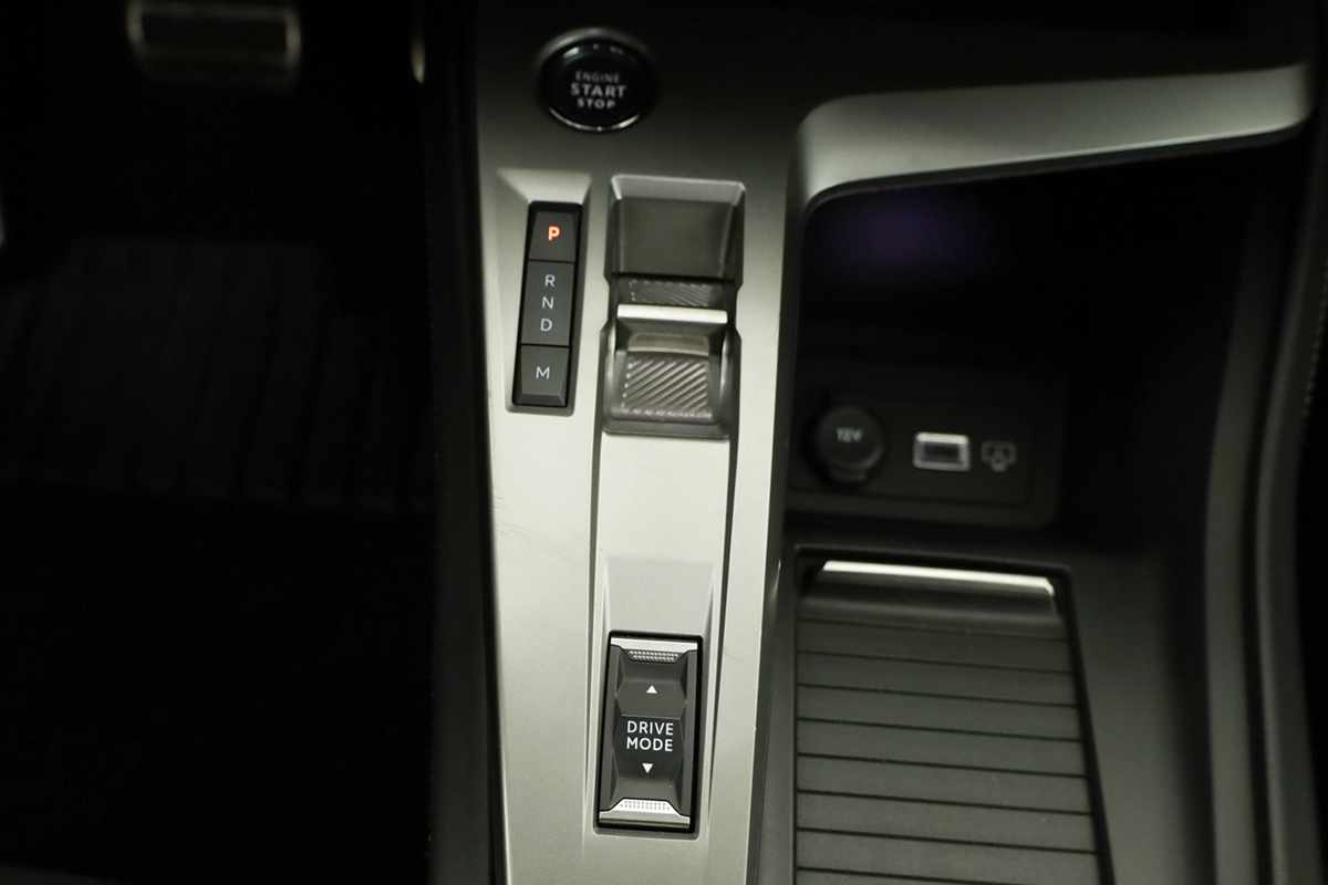 peugeot-308-2024-gasolina-1199cc