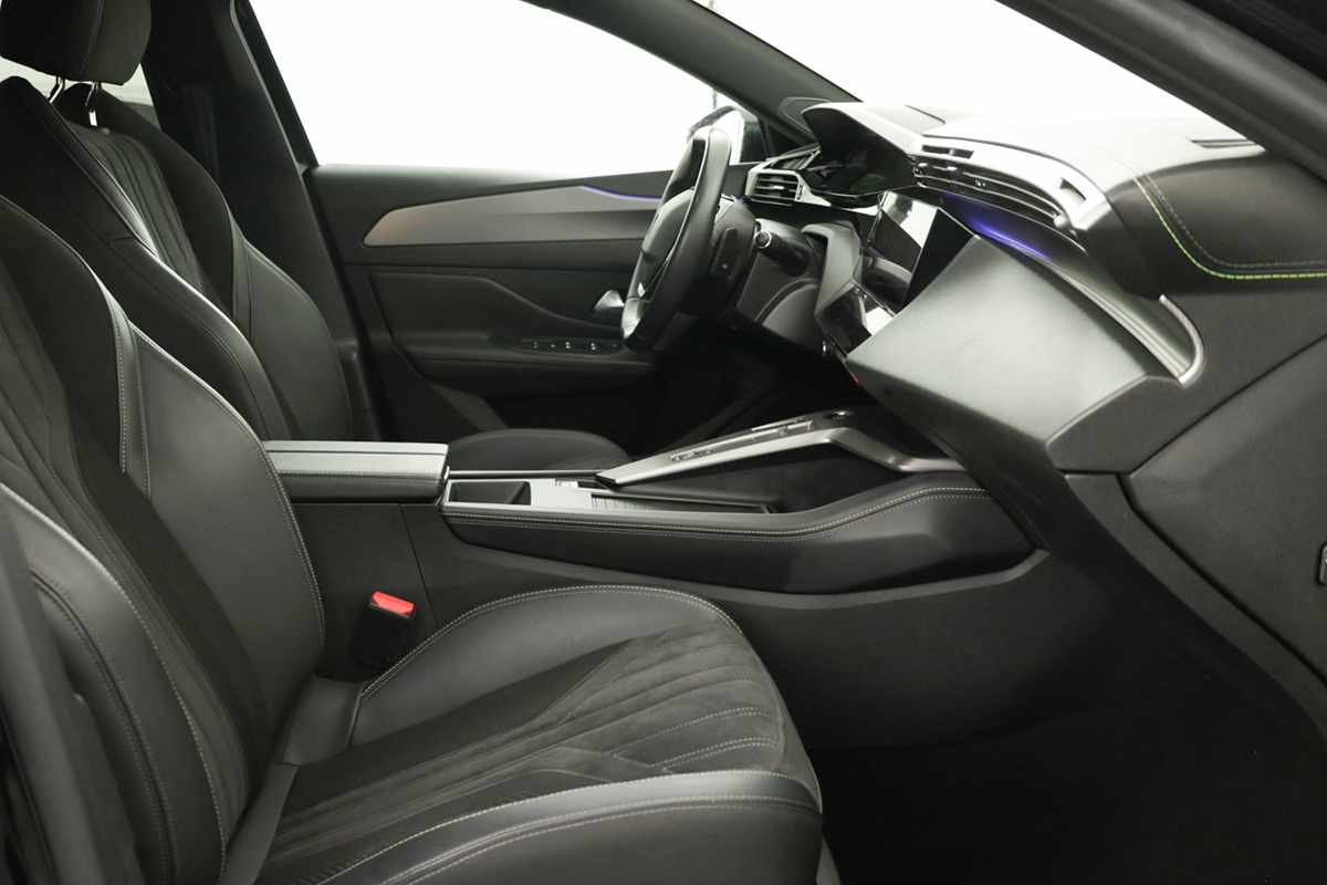 peugeot-308-2024-gasolina-1199cc