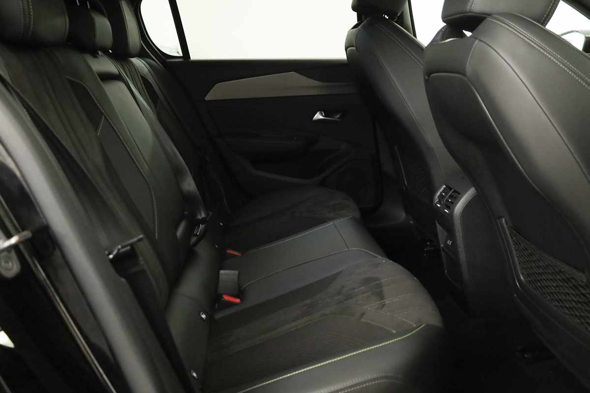 peugeot-308-2024-gasolina-1199cc