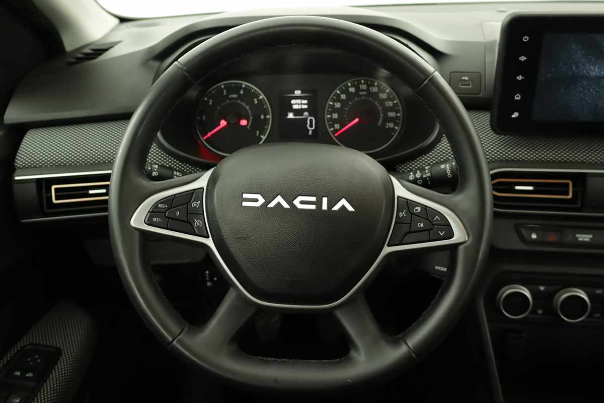 dacia-sandero-2024-gasolina-999cc
