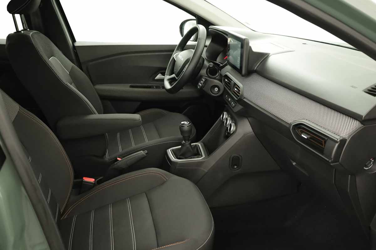dacia-sandero-2024-gasolina-999cc