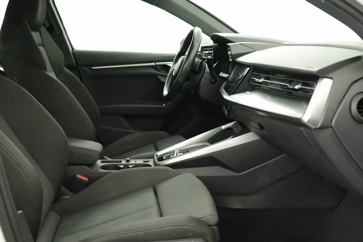 audi-a3-sportback-2023-gasolina-999cc