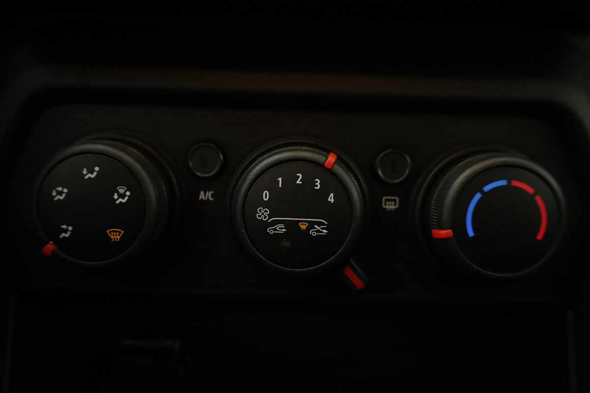 dacia-sandero-2023-gasolina-999cc