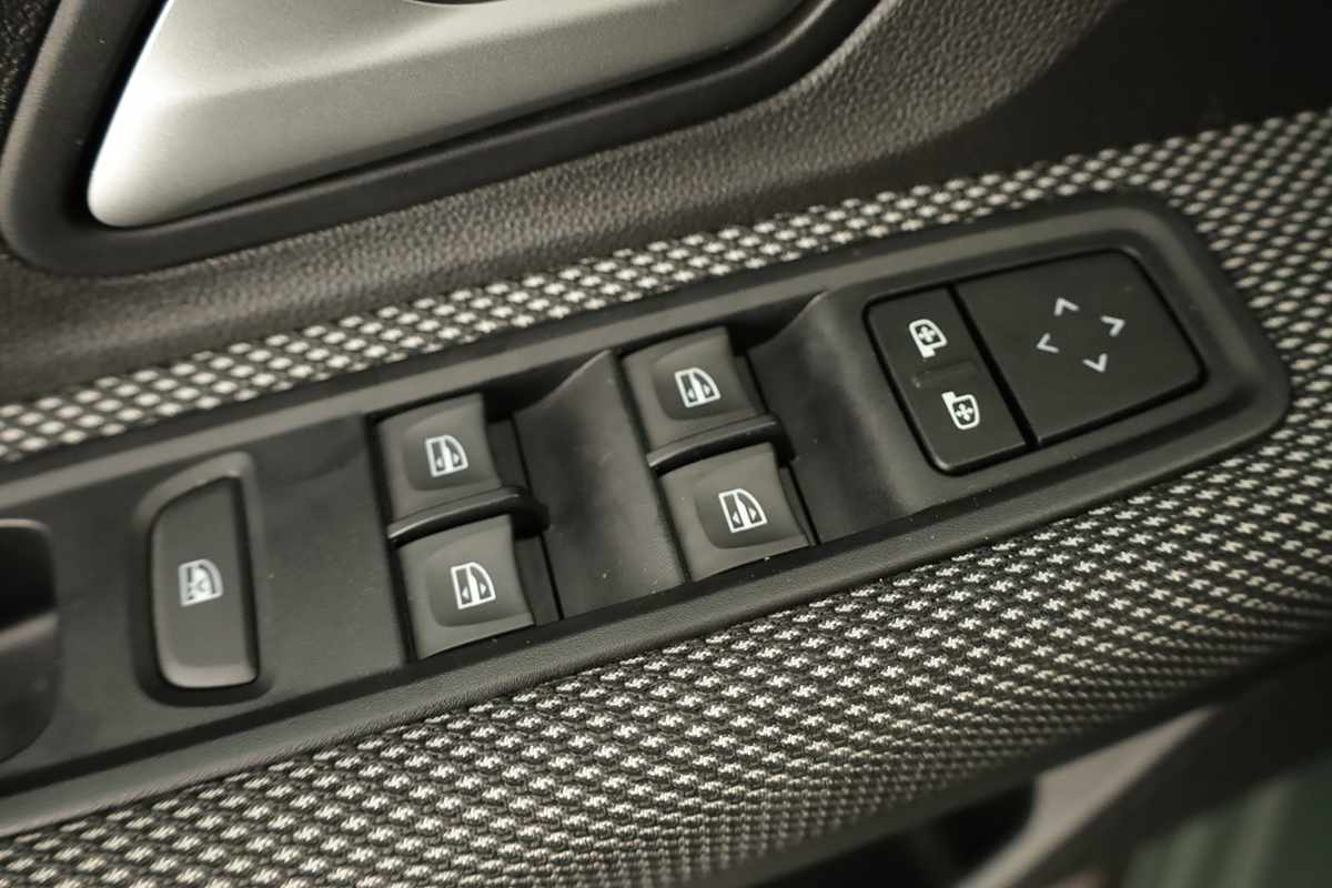 dacia-sandero-2024-gasolina-999cc