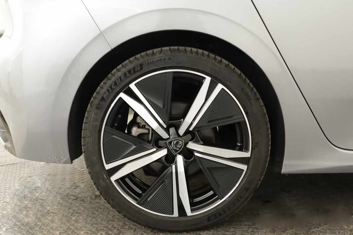 peugeot-308-2024-gasolina-1199cc