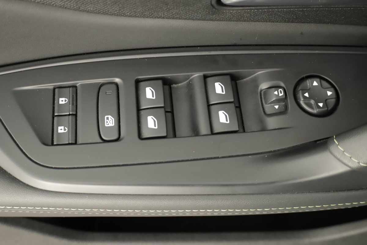 peugeot-308-2024-gasolina-1199cc