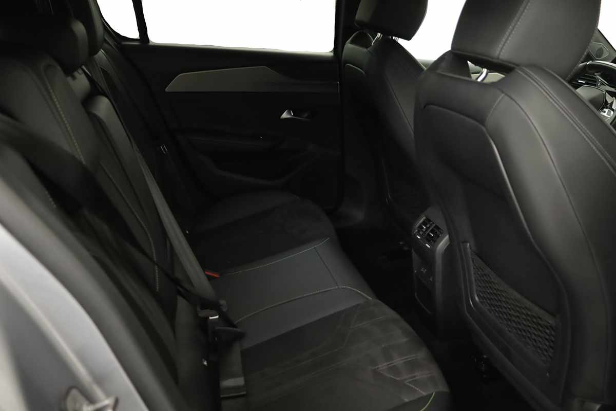 peugeot-308-2024-gasolina-1199cc