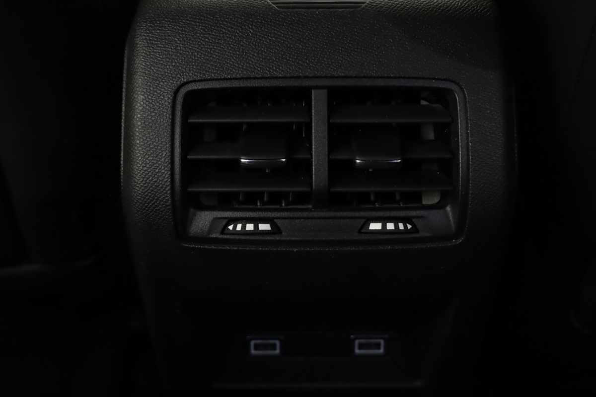 peugeot-308-2024-gasolina-1199cc