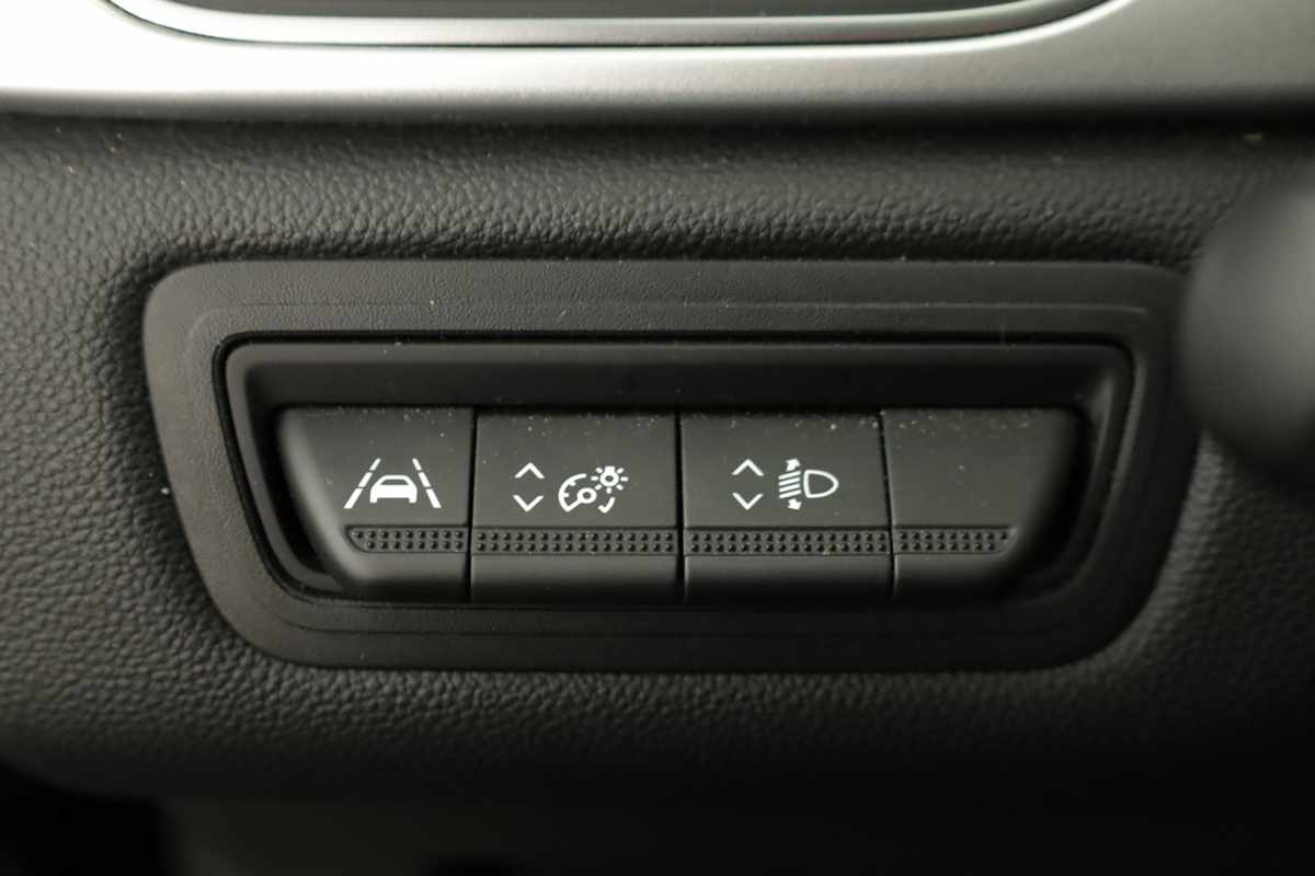 renault-captur-2024-gasolina-999cc