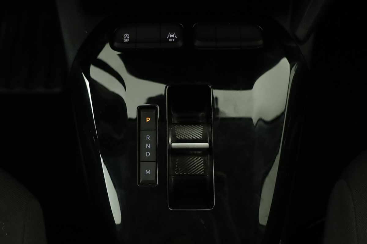 opel-corsa-2025-gasolina-1199cc