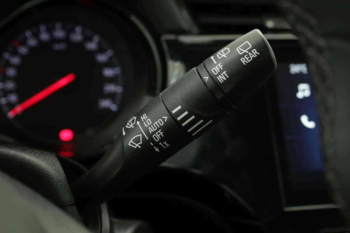 opel-corsa-2025-gasolina-1199cc