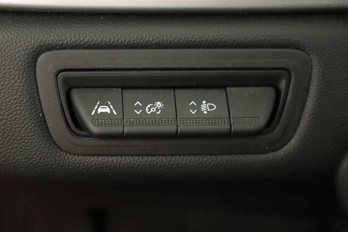 renault-captur-2023-gasolina-999cc