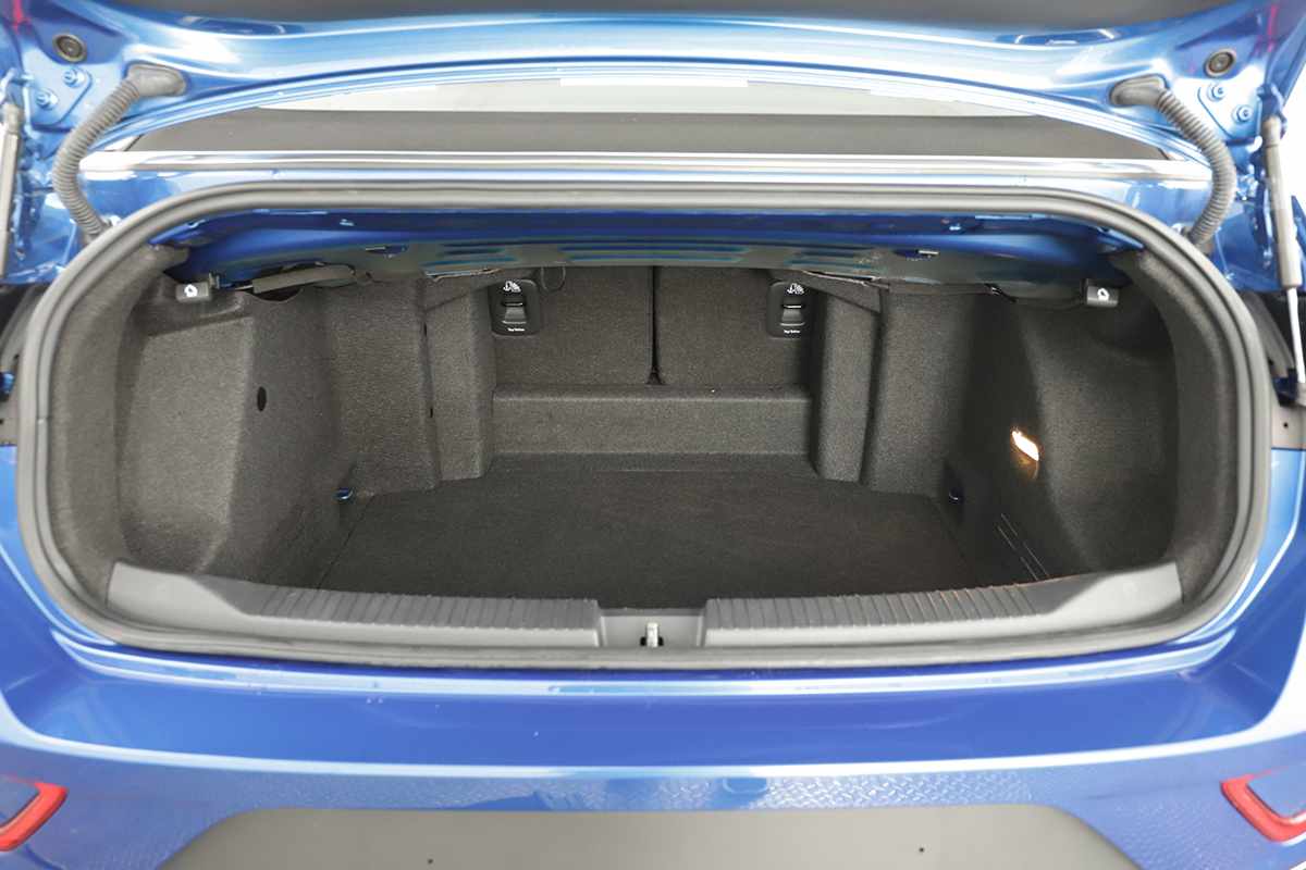volkswagen-t-roc-2023-gasolina-1498cc