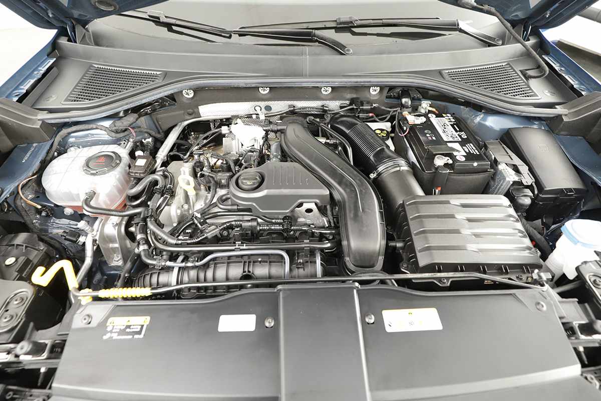 volkswagen-t-roc-2023-gasolina-1498cc