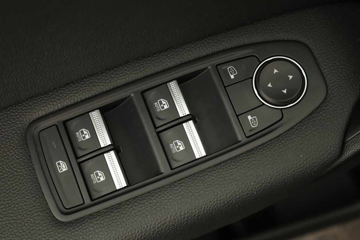 renault-captur-2023-gasolina-999cc