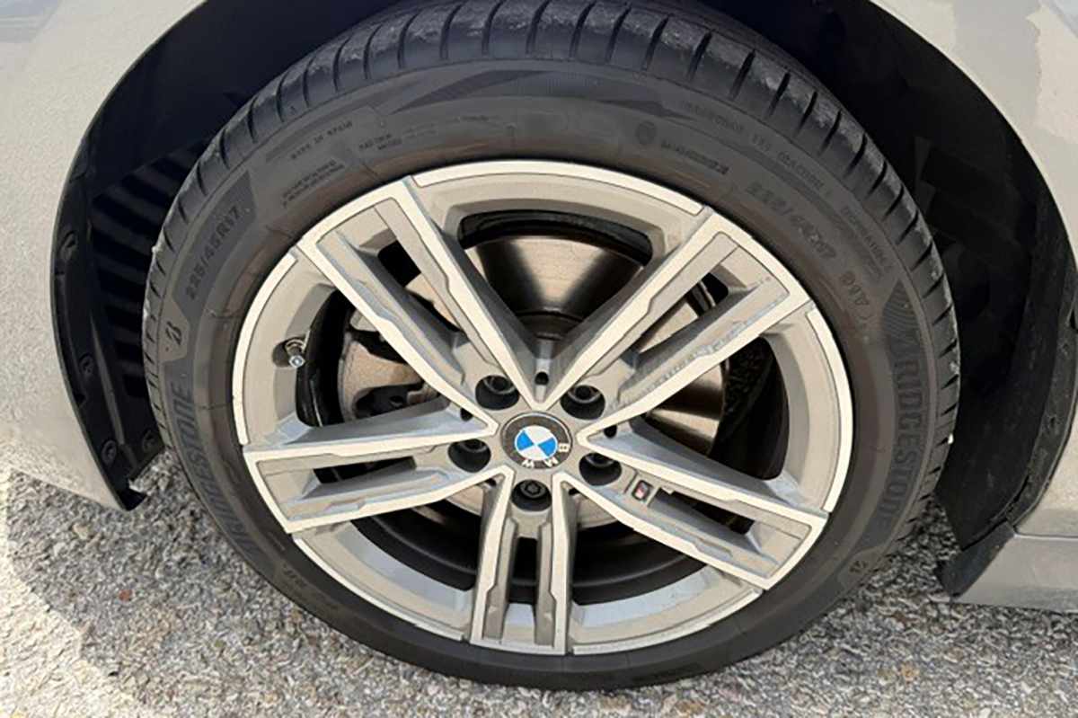bmw-serie-1-2023-diesel-1496cc