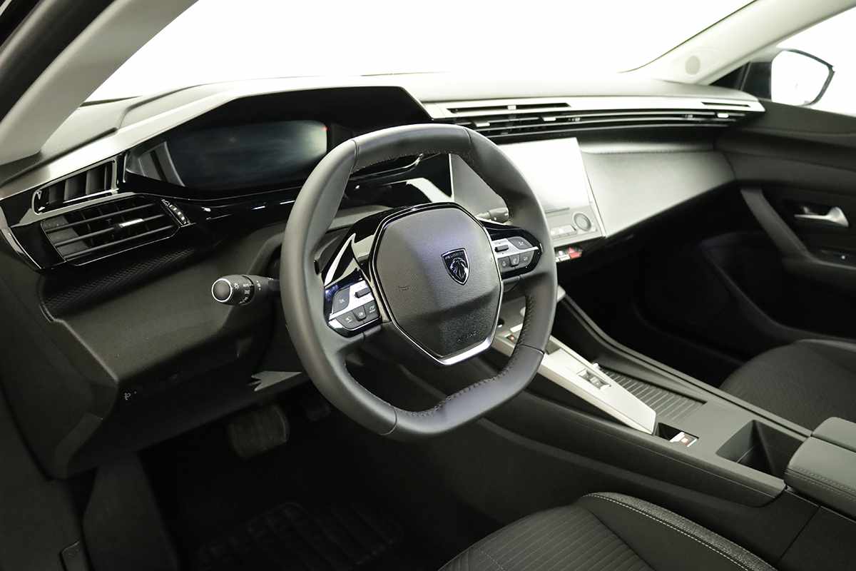 peugeot-308-2024-gasolina-1199cc