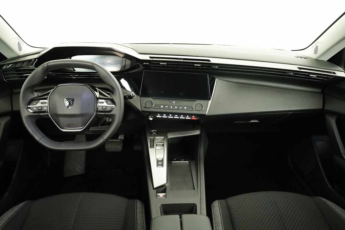 peugeot-308-2024-gasolina-1199cc
