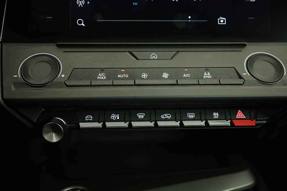 peugeot-308-2024-gasolina-1199cc