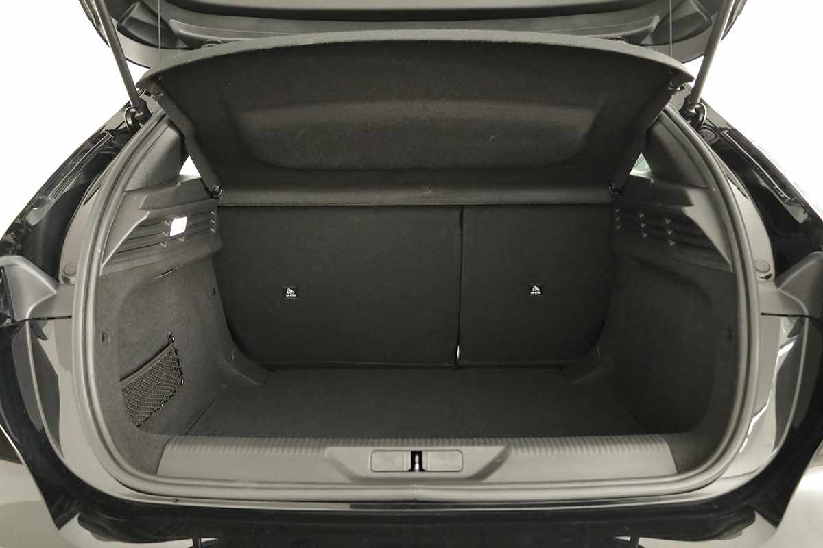 peugeot-308-2024-gasolina-1199cc