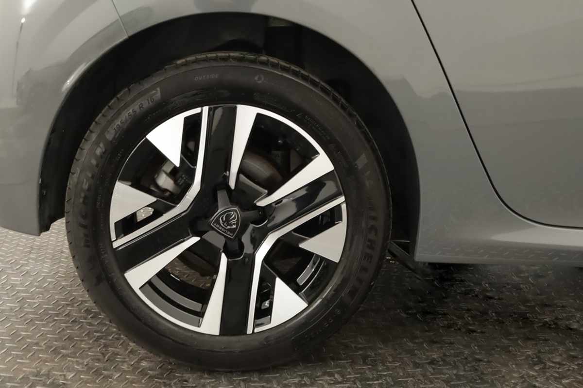 peugeot-208-2025-gasolina-1199cc