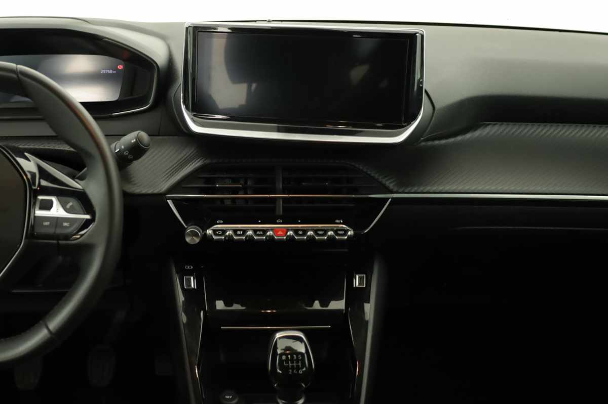 peugeot-208-2025-gasolina-1199cc
