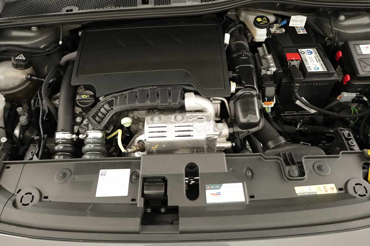 peugeot-208-2025-gasolina-1199cc