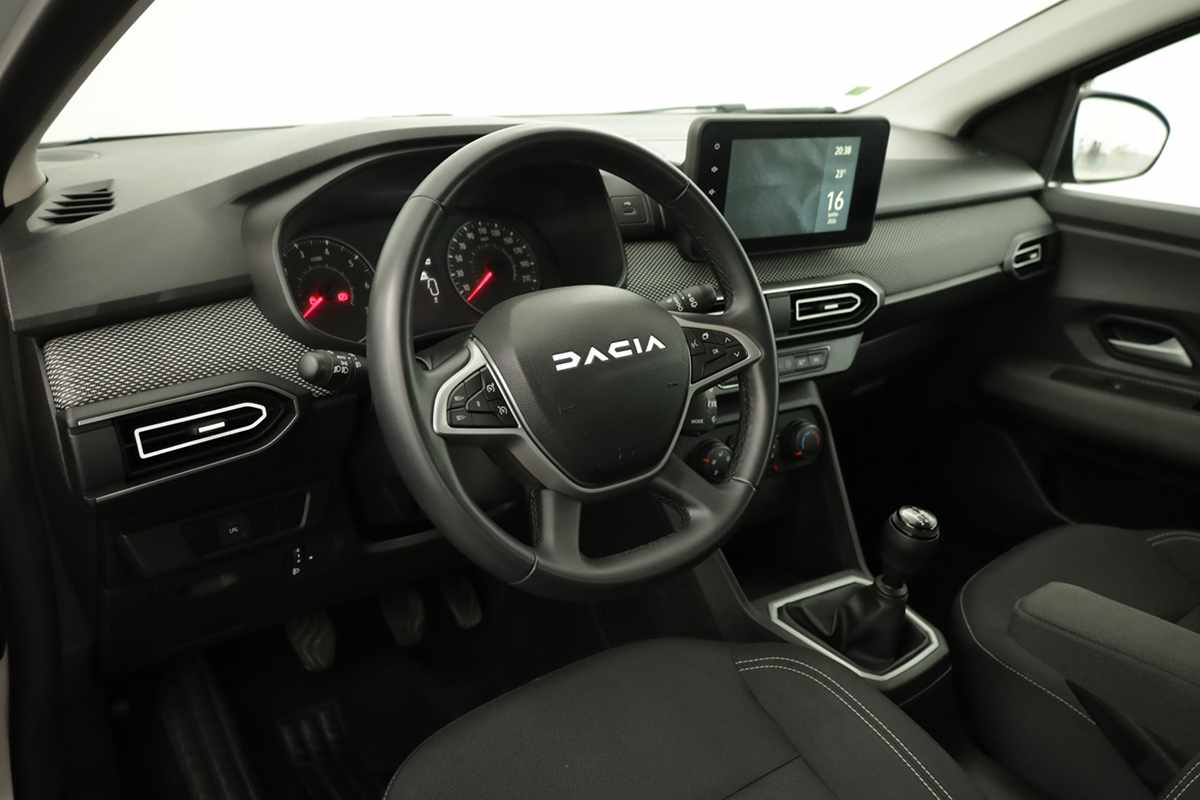 dacia-sandero-2024-gpl-999cc