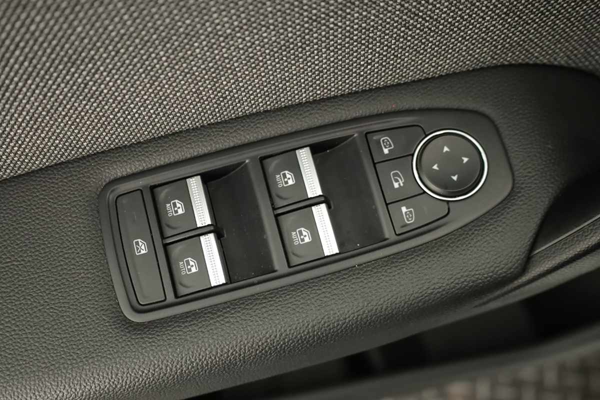 renault-captur-2025-gpl-999cc
