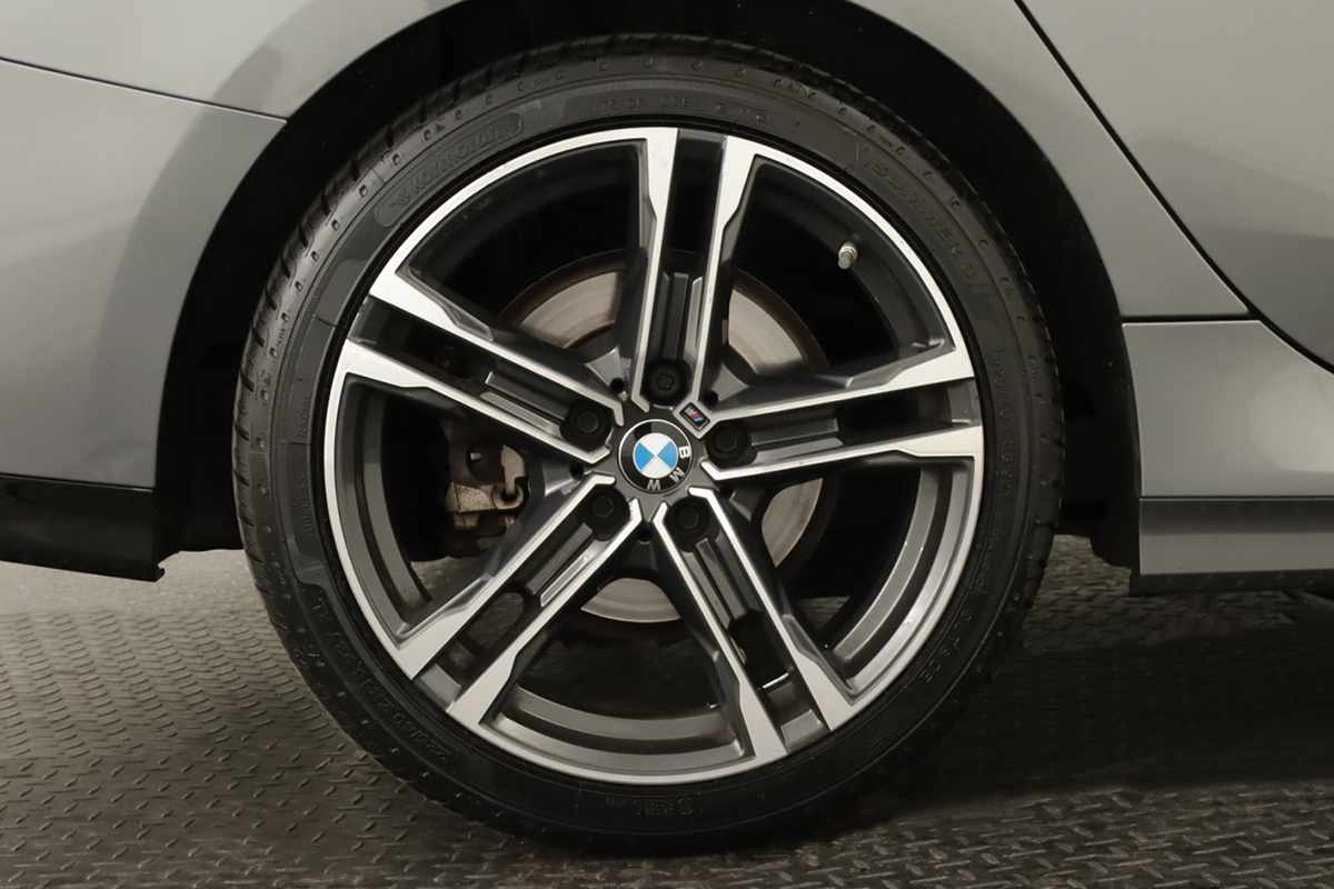 bmw-serie-2-2022-diesel-1496cc