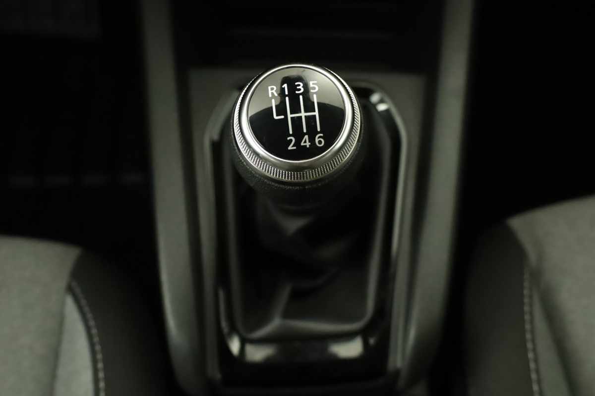 renault-clio-2024-gasolina-999cc