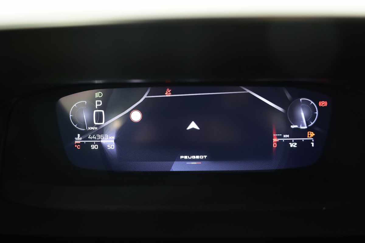 peugeot-308-2024-gasolina-1199cc