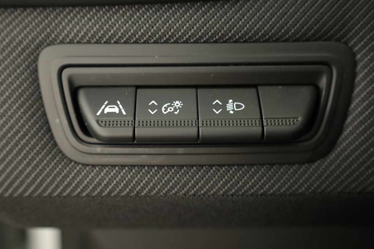 peugeot-308-2024-gasolina-1199cc