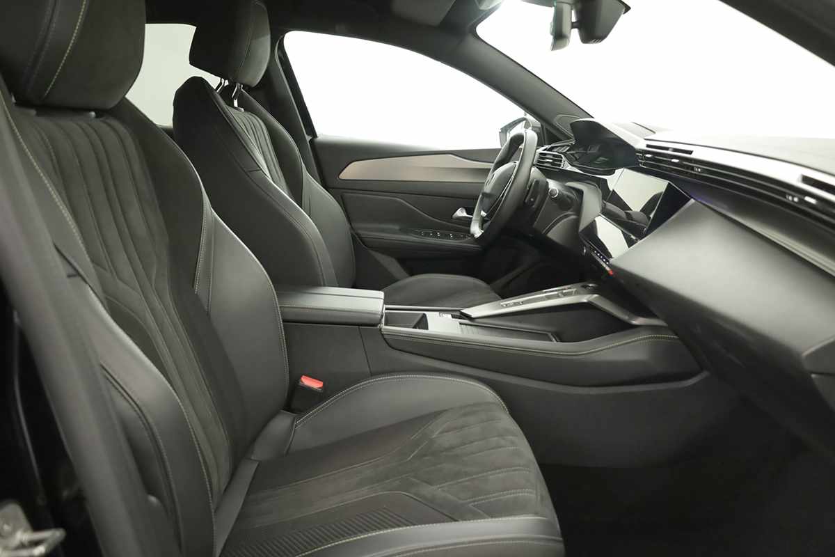 peugeot-308-2024-gasolina-1199cc