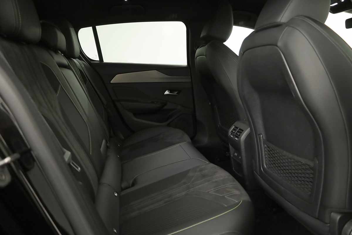 peugeot-308-2024-gasolina-1199cc