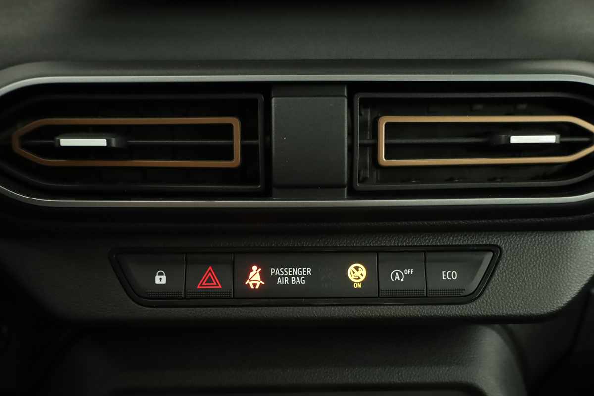 dacia-sandero-2024-gasolina-999cc