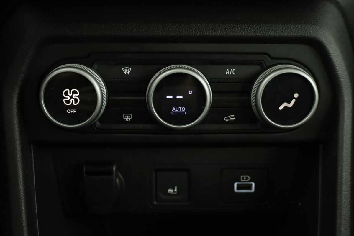 dacia-sandero-2024-gasolina-999cc