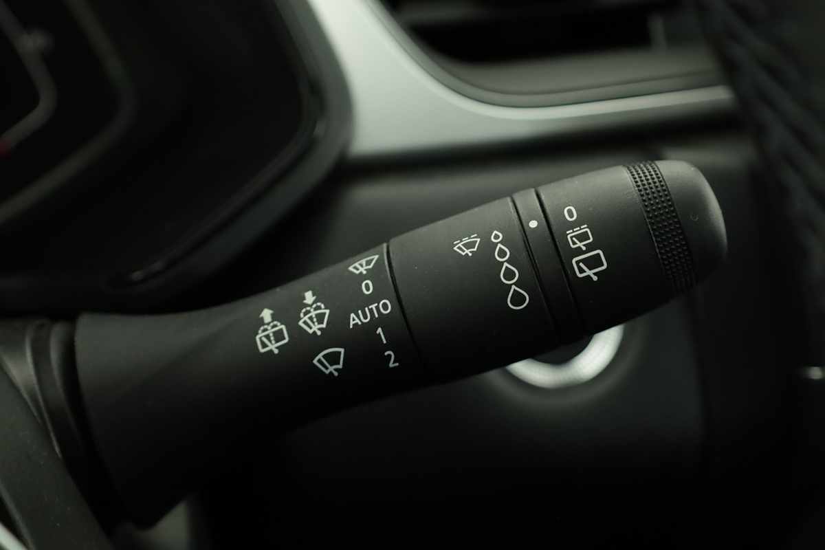 renault-captur-2024-gpl-999cc
