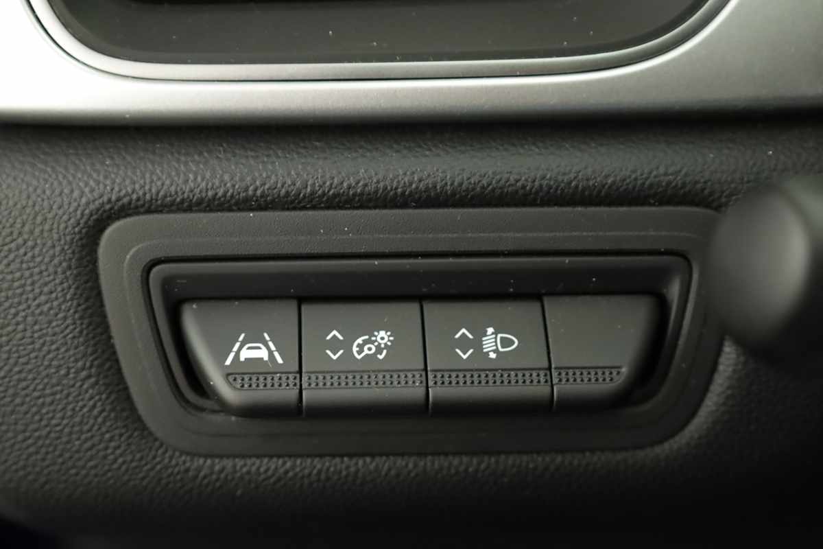 renault-captur-2024-gpl-999cc