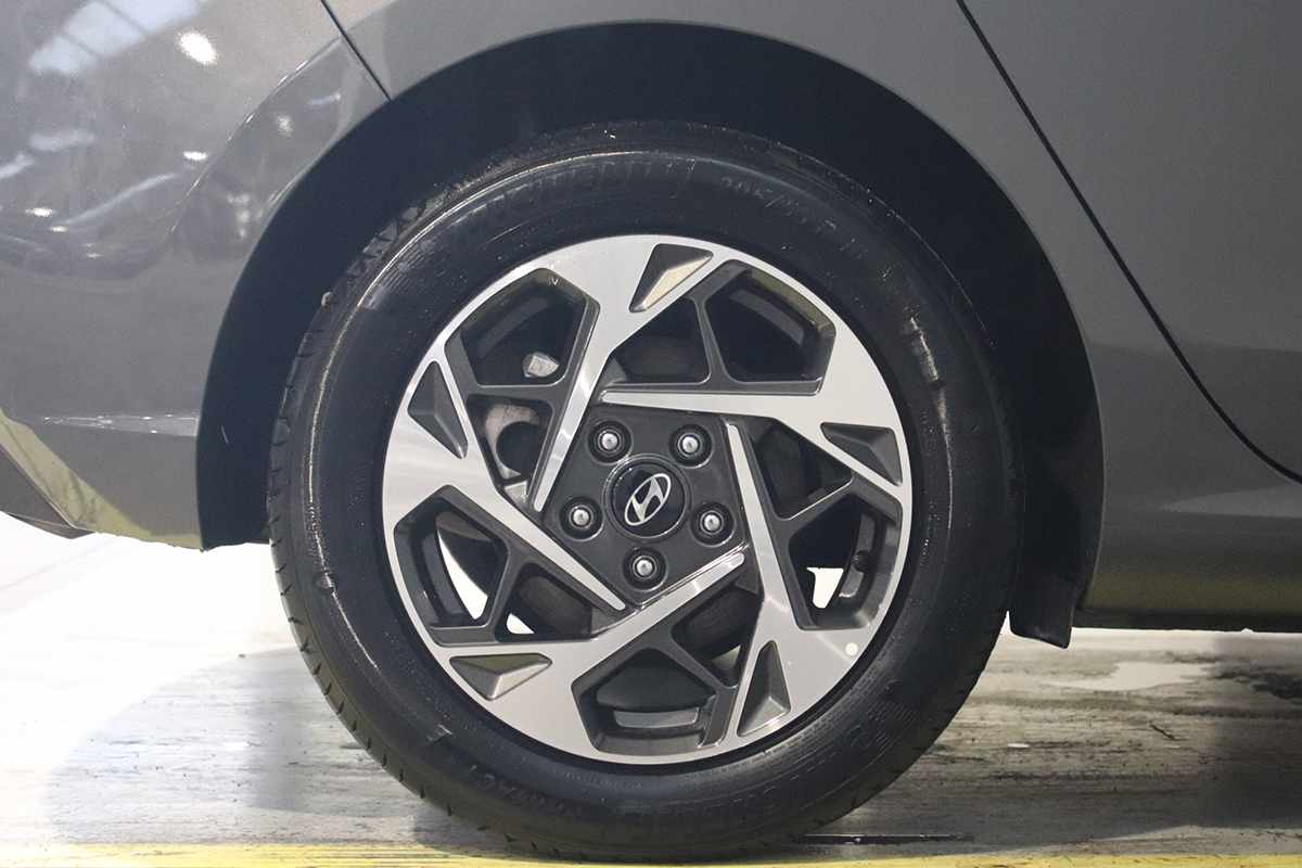 hyundai-i30-2025-gasolina-998cc