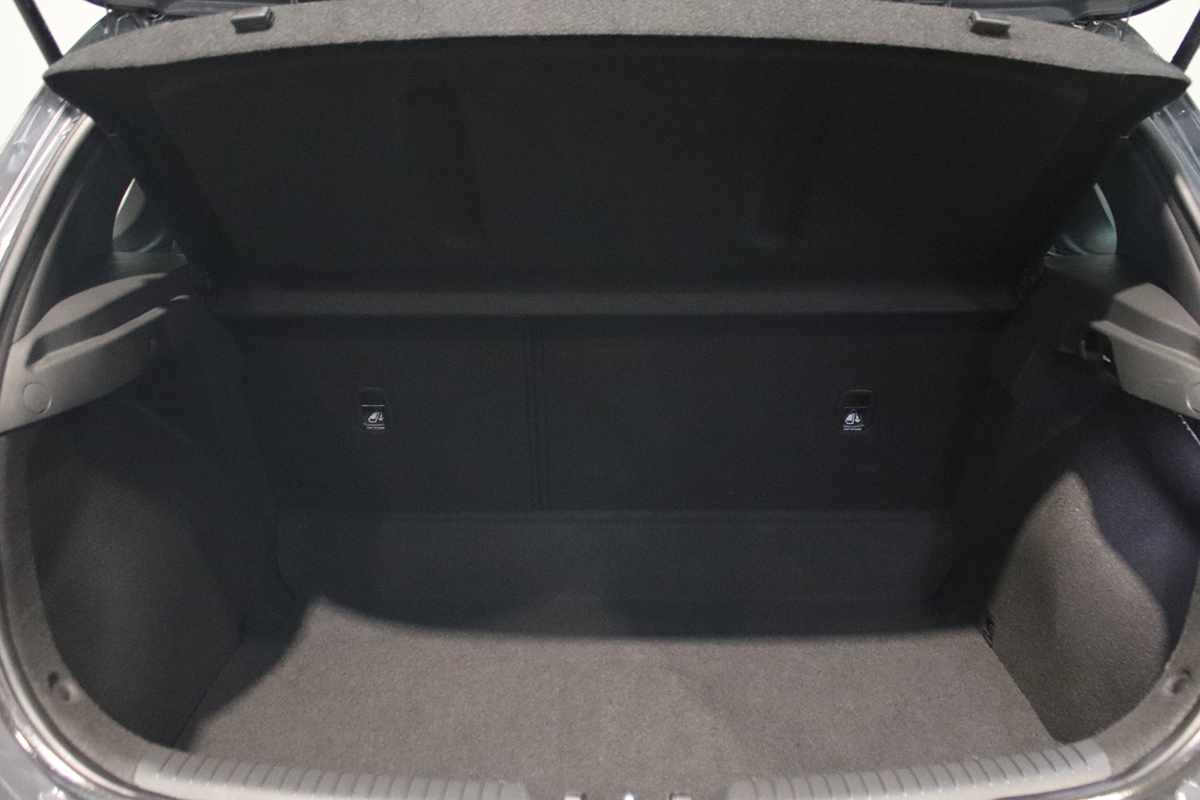hyundai-i30-2025-gasolina-998cc